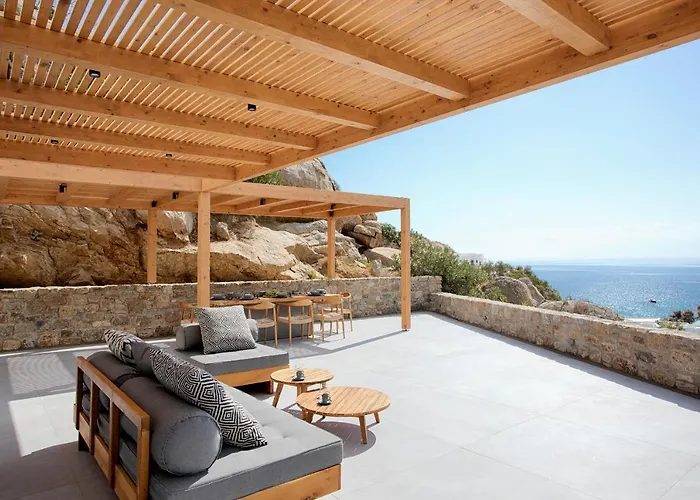 Chanel By Blanco Villas